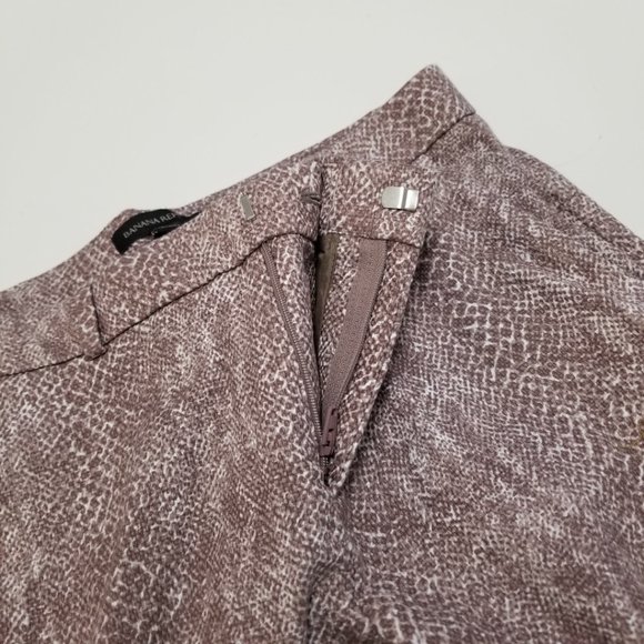 Banana Republic Snakeskin Print Casual Shorts - Picture 9 of 13